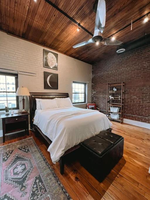 The 511. A Luxury Loft On State St. Apartman Bristol Kültér fotó
