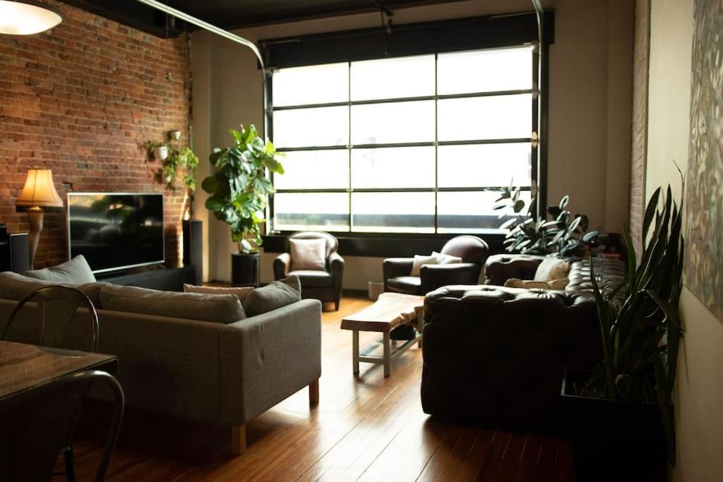 The 511. A Luxury Loft On State St. Apartman Bristol Kültér fotó