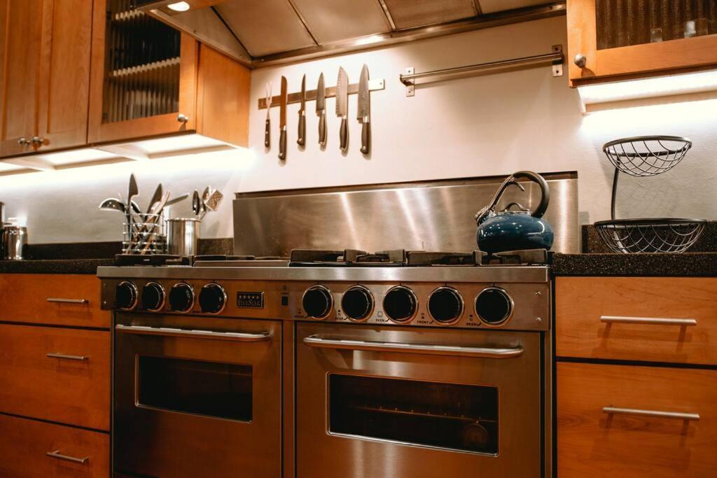The 511. A Luxury Loft On State St. Apartman Bristol Kültér fotó